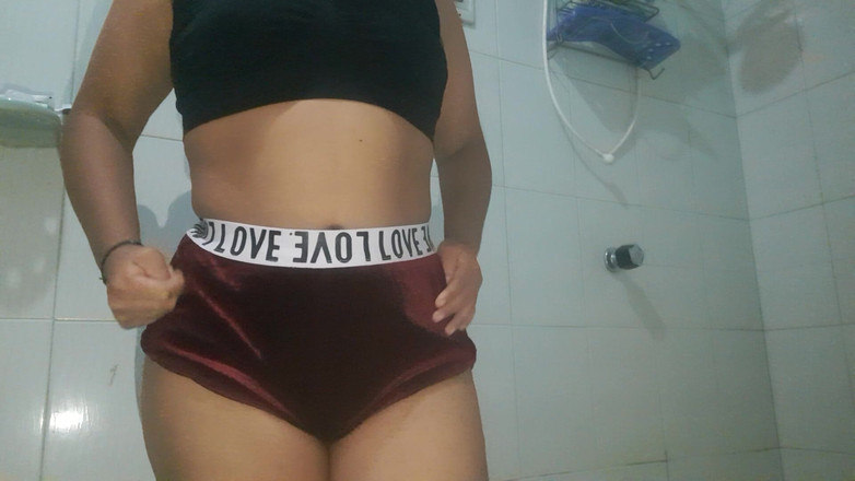 Josyandhot: Jihoindická dívka s velkým zadkem Twerking