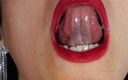 Rebecca Diamante Erotic Femdom: Làm tình với đôi môi của tôi