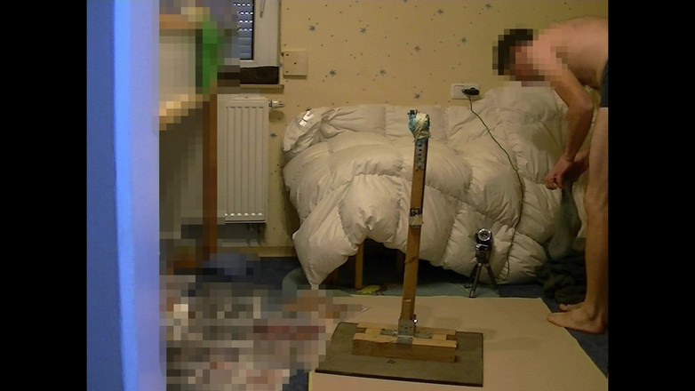 Mark Hannes: Мастурбация вибратором в домашнем стенде с искусственная вибратором