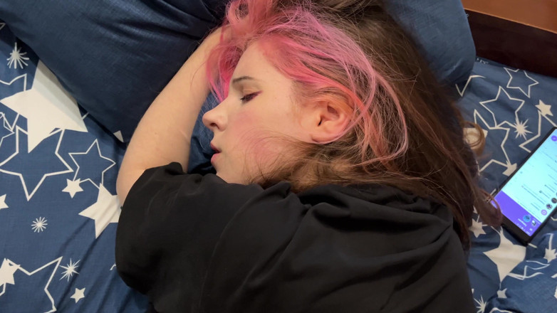 BubbleGum: My Girlfriend Is Addicted to Smoking and Her Favorite Dick