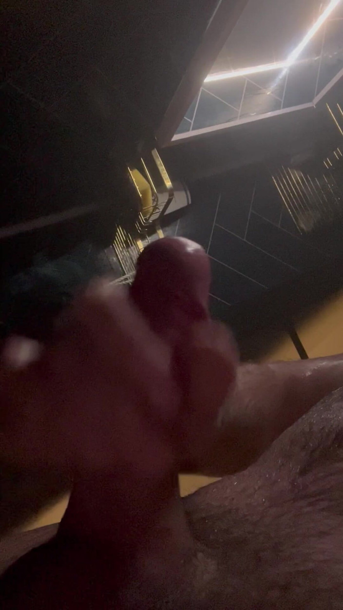 Razzle6: Čas na sprchu