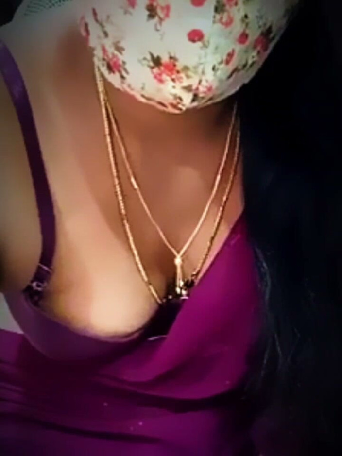 Your_Meena69: Napalona macocha pełny nastrój