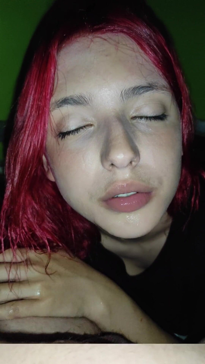 Endemoniados: Super blowjob and fuck from a skinny redhead teen at...