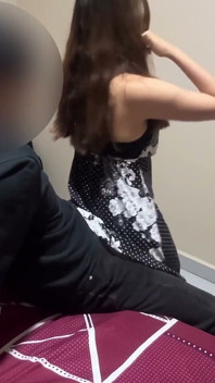 Seksi elbiseli üniversite öğretmeni üniversiteden sonra biniyor