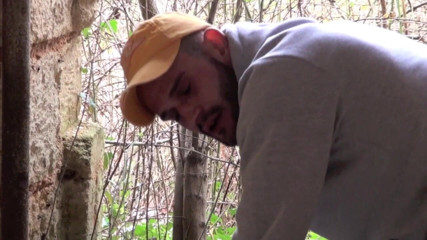 Discret Cruising sex: Slut fucked in jockstrap by latino outdoor