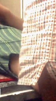 Tvrdé ptáky v kasárnách kouří své nálože