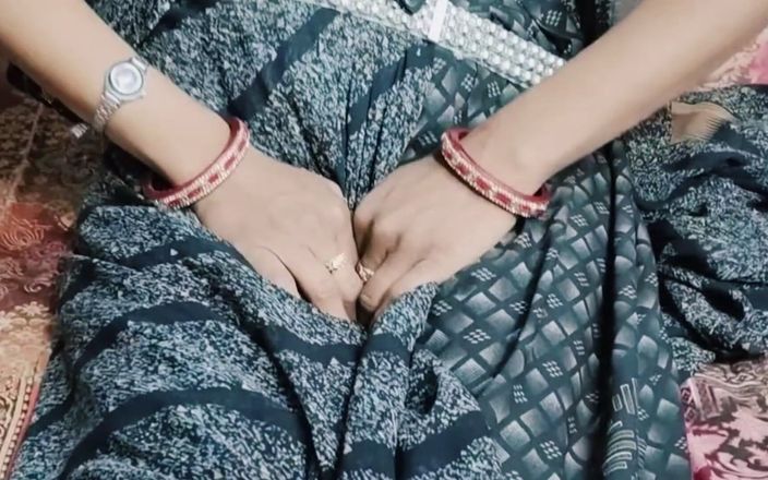 Manishabhabhi: Fofa indiana meia-irmã me dá um boquete perfeito e terminou-me...