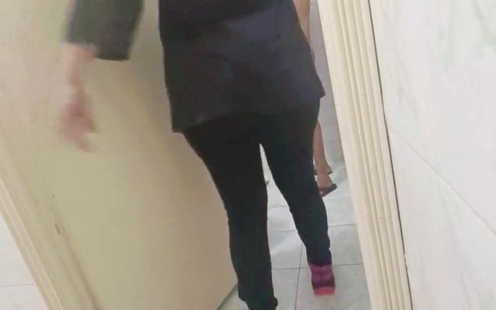 BBW LATINA: Najlepszy przyjaciel mojej macochy! Możesz pieprzyć moją dupę, ale rób...