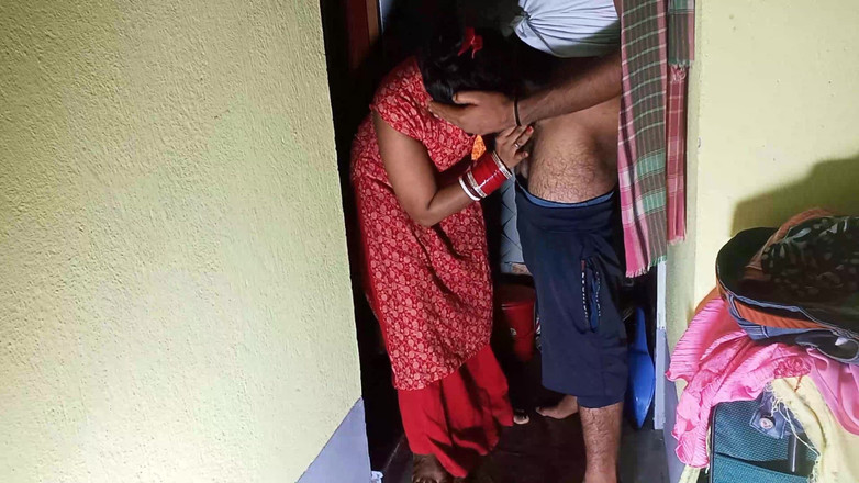 FireeCouple: デヴァル・バービー・キ・チュダイのバイラルセックス動画