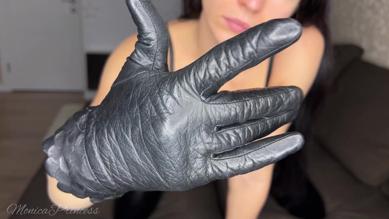 Princess Monica: Поклоніння богині в шкірі, шмагання, приниження, приниження