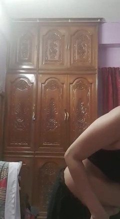 MehwishAly: Dr Sadia membuat video bogel untuk pengikut saya