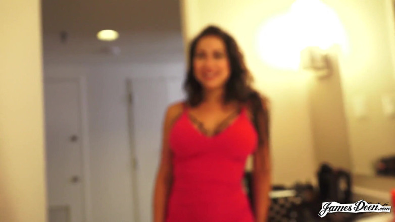 James Deen: Heidi Van Horny menelan air mani dari James Deen