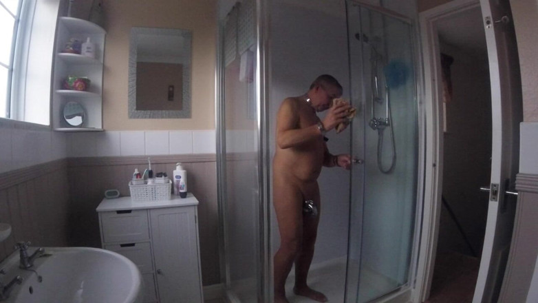 Andy: Dům a okolí