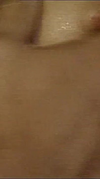 Sexy trans a hubená sekretářka ošukaná do zadku a vystříkaná do pusy velkými ptáky (celý film)