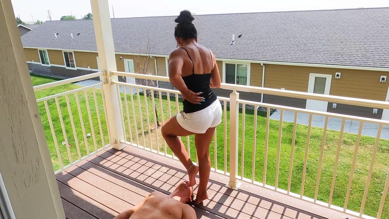 Goddess zephy: Total Foot Domination!