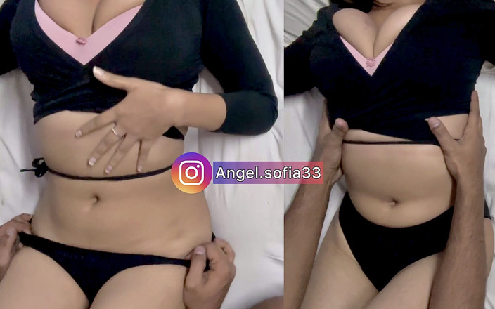 Dashing Danish: Nữ sinh đại học Delhi 18 tuổi mặc đồng phục bị đụ trong nhà...