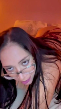 I Was Feeling Very Naughty and Wanted to Masturbate Before Going Out with My Pussy All Wet...