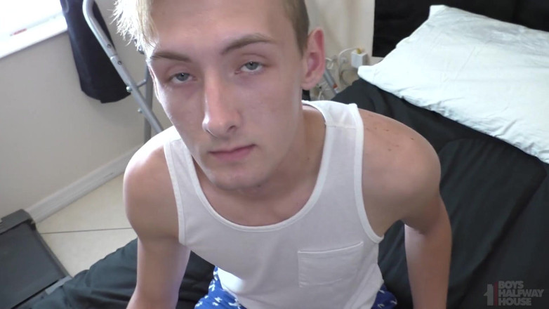 Boys half-way house: Terapi istik lubang