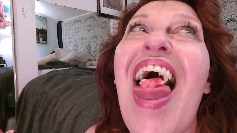 dawnskye1962: Gummy Bear Bukkake