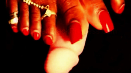 The Goddess Simone: Masturbace nohou škádlení