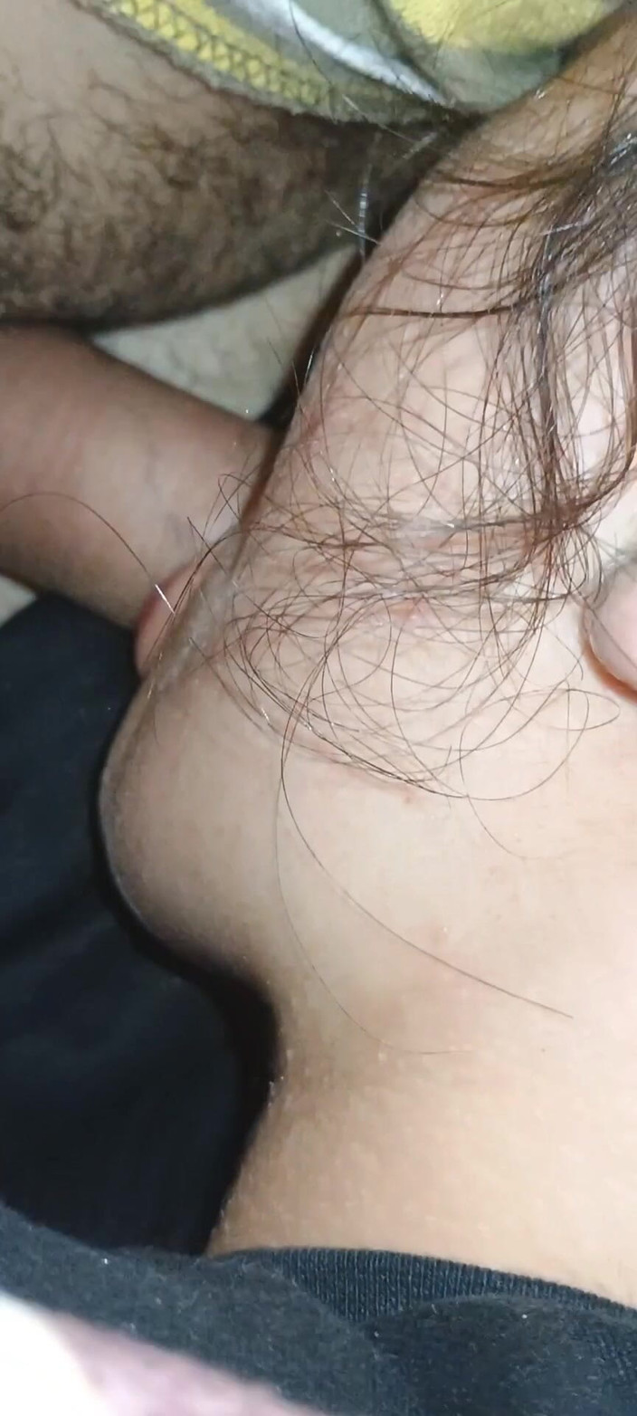 Ionut899: 继女带着欲望口交我的鸡巴