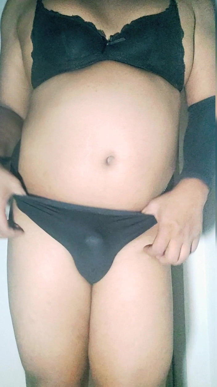Bigdesidick2: Sexy indiana ladyboy brinca sozinha