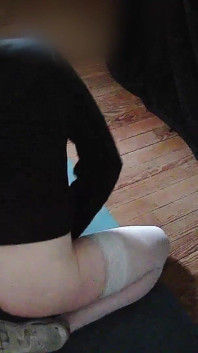 ランジェリーショーの尻の白いブロンドの男の子のPOV