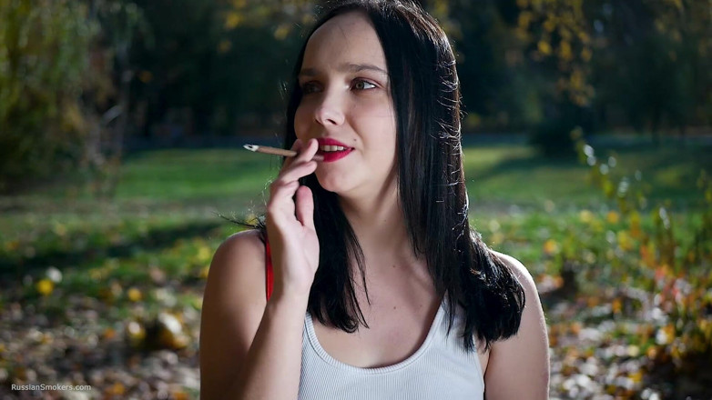 Russian Smokers: Anastasia