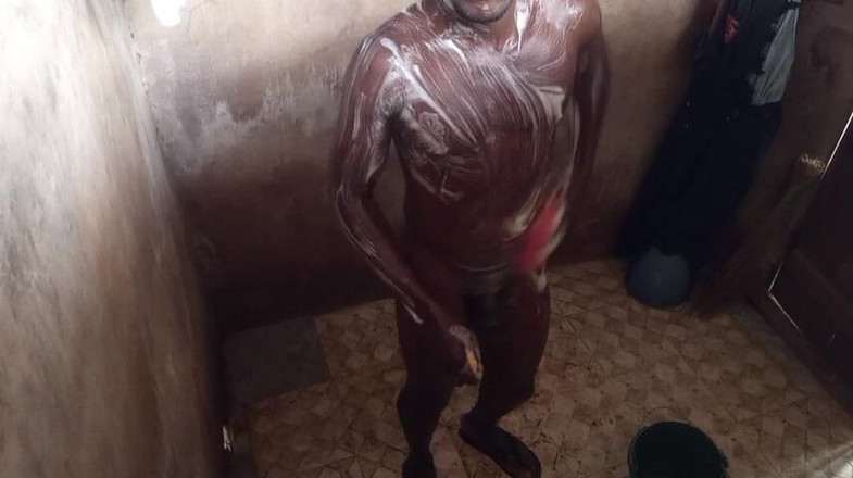 Moviesporn1: Şimdi bu sefer işlerimde şişman yarağımı soğutuyor