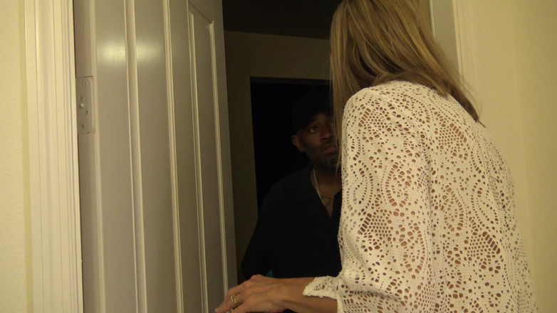 Shaundam: Handyman XXX Webcam Problems