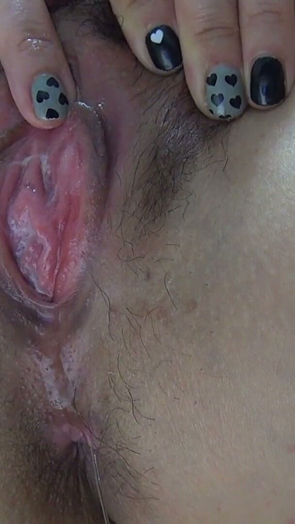 reikodouga: I Spread My Dirty, Smelly Pussy Wide Open.