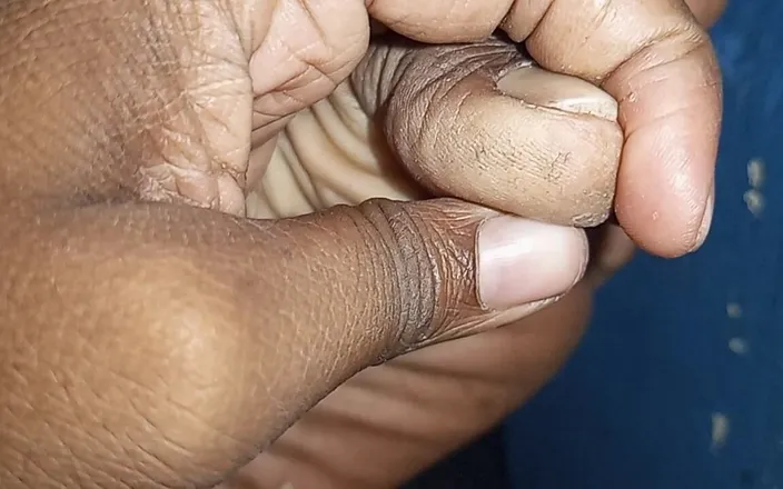 Sweet Indian cock: Desi Foot