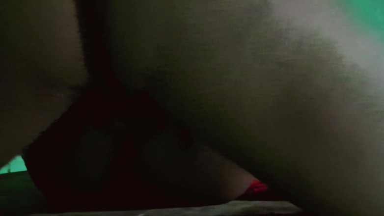 Trilokinath: Das porno-video meiner stiefschweder beobachtete indisch