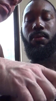 Sámame Amigos Enteros 2_mature De Escena En Una Mamada Interracial Hasta La Corrida