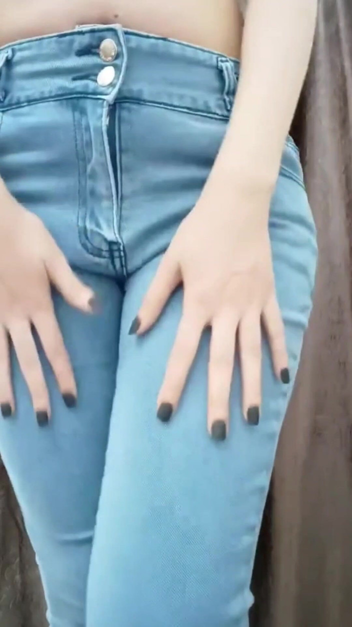 Babli_sex_world: Ragazza calda che mostra la tettona e il ditalino della...