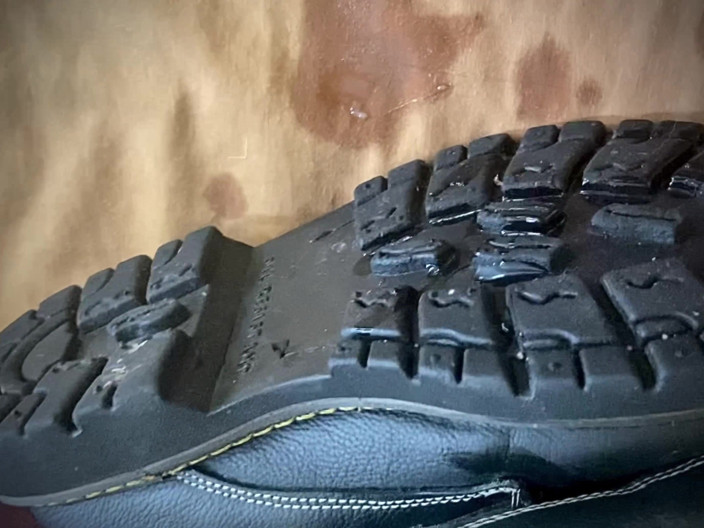 MisterFreak25: Puñeton Mexicano, Orgullosamente Chaquetero Corrida En Botas