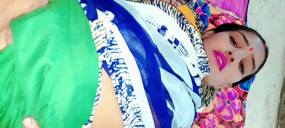 Renudbf: 남친과 따먹히는 귀여운 인도 인도 아름다운 배다른 여동생 힌디어 오디오 Saund