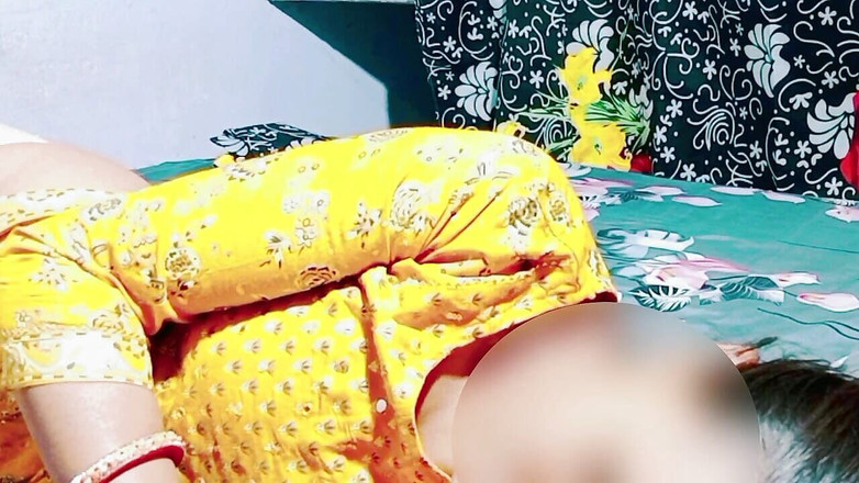 Rakul008: Девар Бхабхі, домашнє відео, збуджена бхабхі спокусила дезвера