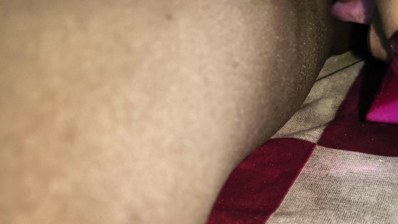 Dreamguys: Un couple desi indien sexy et sexy taille une pipe