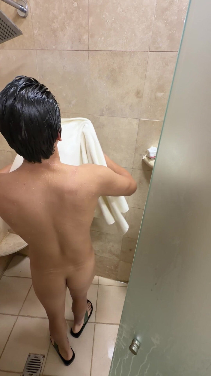 joanraay: Dușuri la sală