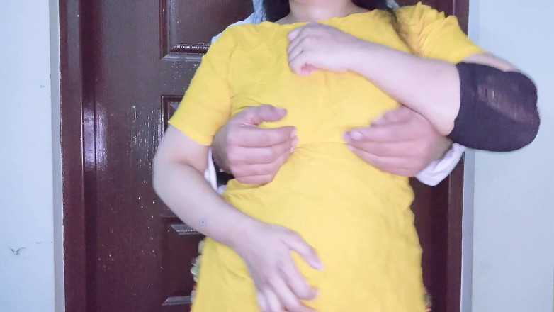 Faryal: Nie dam ci piłki, zrobię Mujra - Desi Mujra Songmaza Agaya