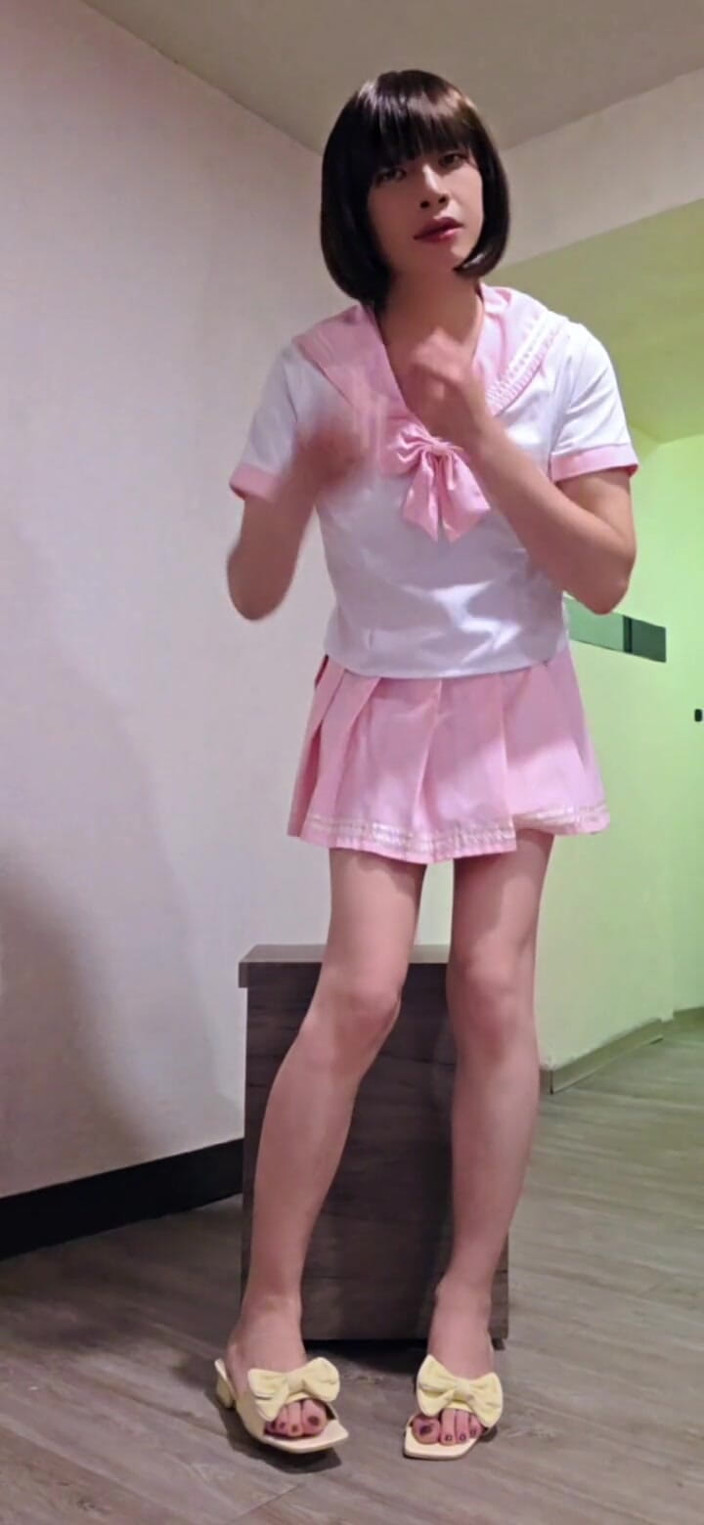 Taiwancdgirl: La trans Ting Xuan se fait sodomiser en plein air...