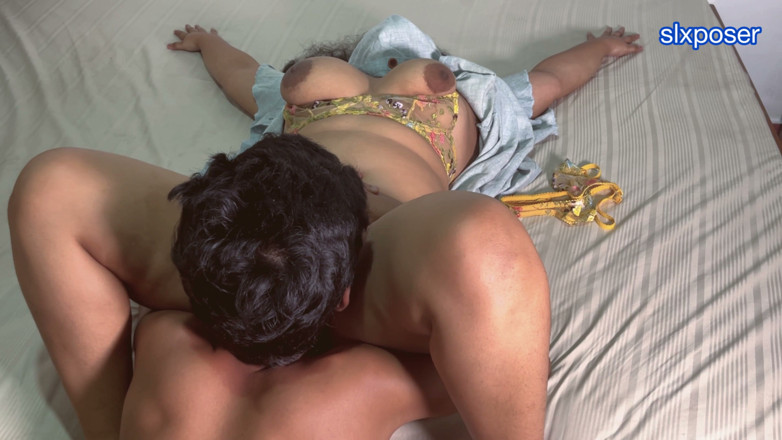 slexposer: Dolci leccate di figa invece di sesso bollente