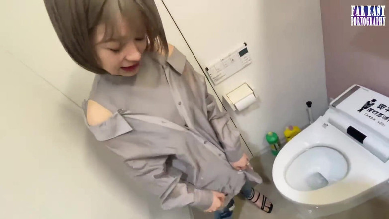 Far East pornography: Stream Journey as a Slender Beauty Masters Sampai Muncrat Sambil...