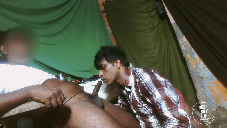 Desiboy110Ankit: Amigos dois meninos se amam porno boca fode boquete com...