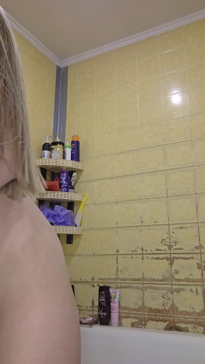 Syd_dnansy: Мастурбація У Сільській Ванній