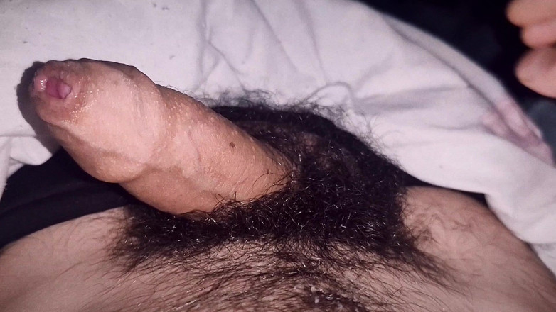 MartyBrady: 20anni sexy twink masturbazione con il cazzo peloso