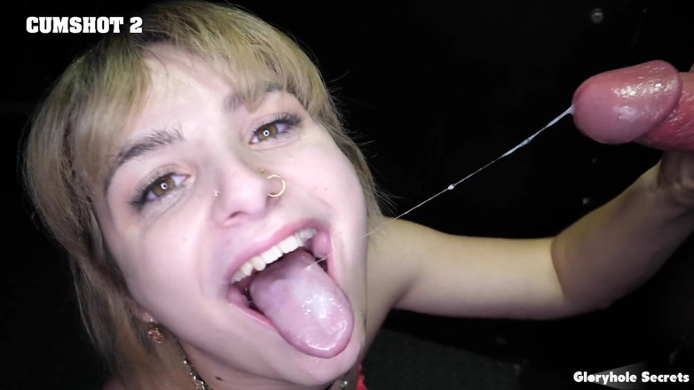 Glory Hole Secrets: Gloryholesecret evie christian的第一个寻欢洞