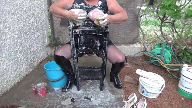 Julie Cunningham: Set021 Sitting on Bondage Chair Washing Muddy Tied up Tits