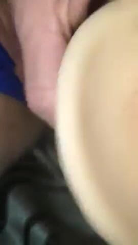 Boobie chick: Nahaufnahme meines dildos spielen